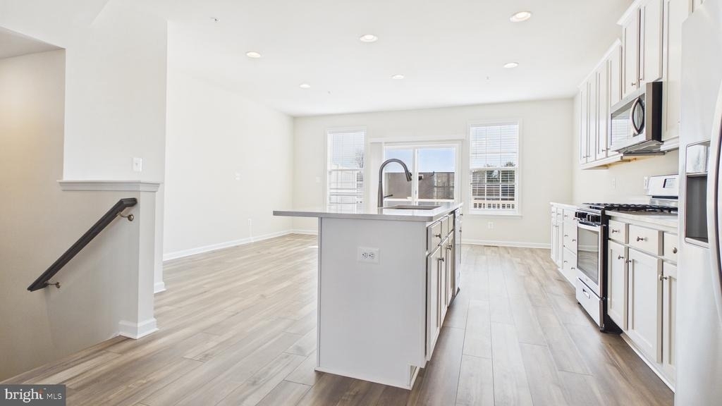 33 Chester Court - Photo 18