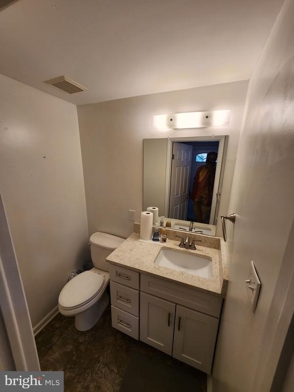 249 Canfield Terrace - Photo 4