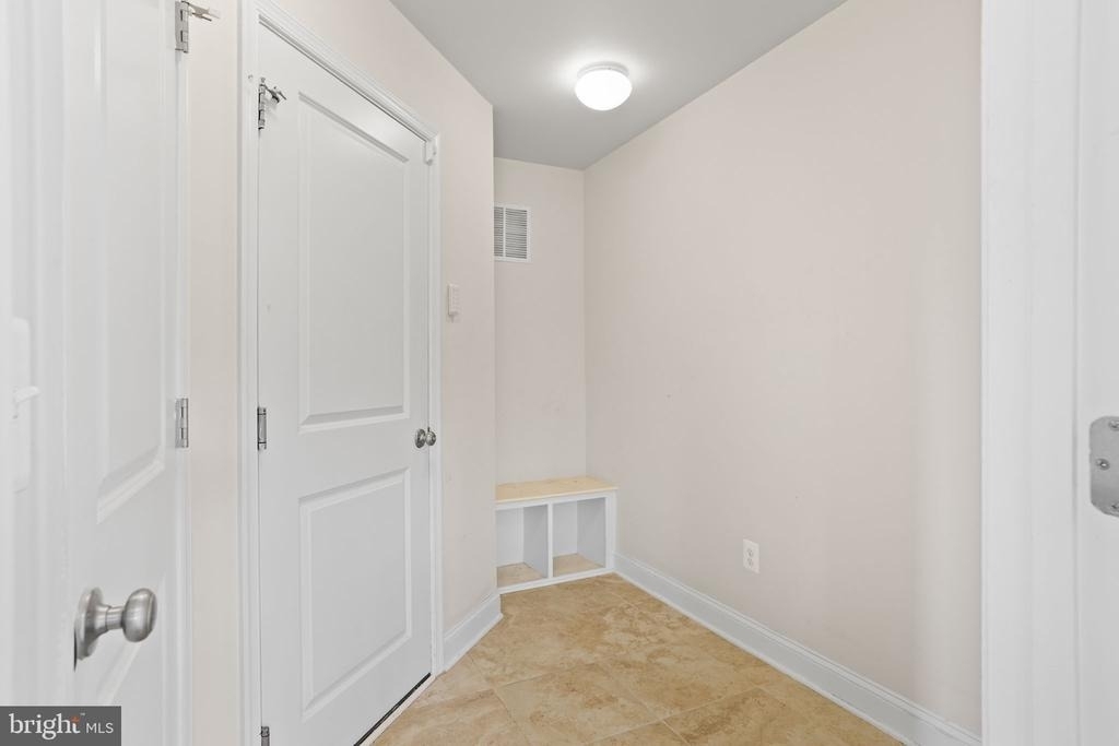635 E Church Street - Photo 37