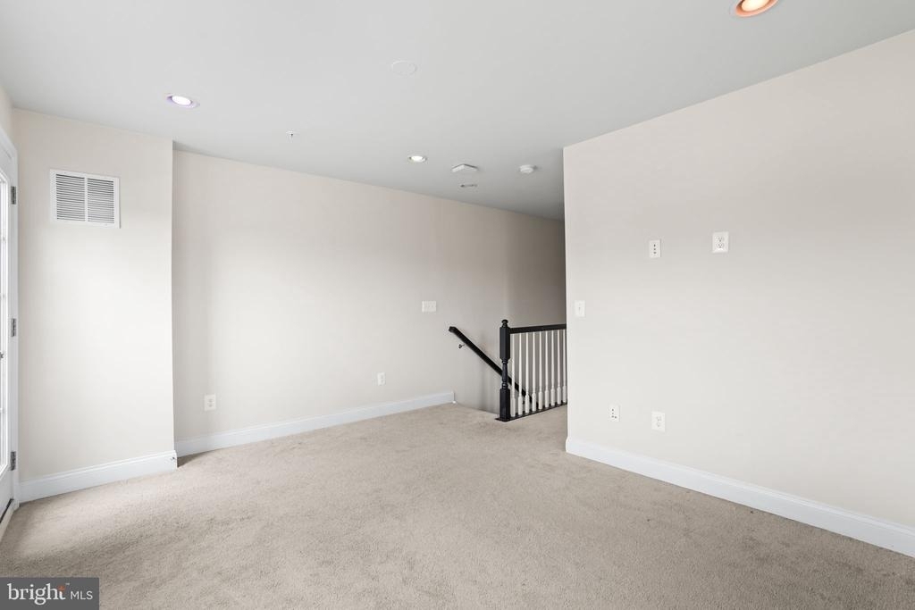 635 E Church Street - Photo 29