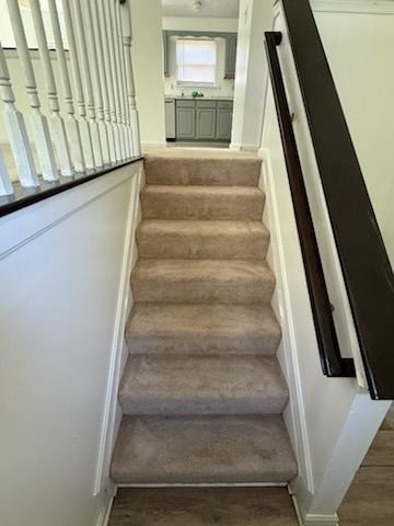 12627 Hilltop Road - Photo 4