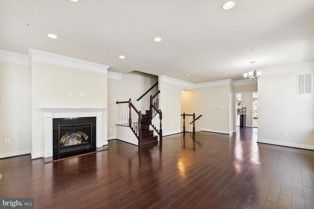 67 Linden Place - Photo 14