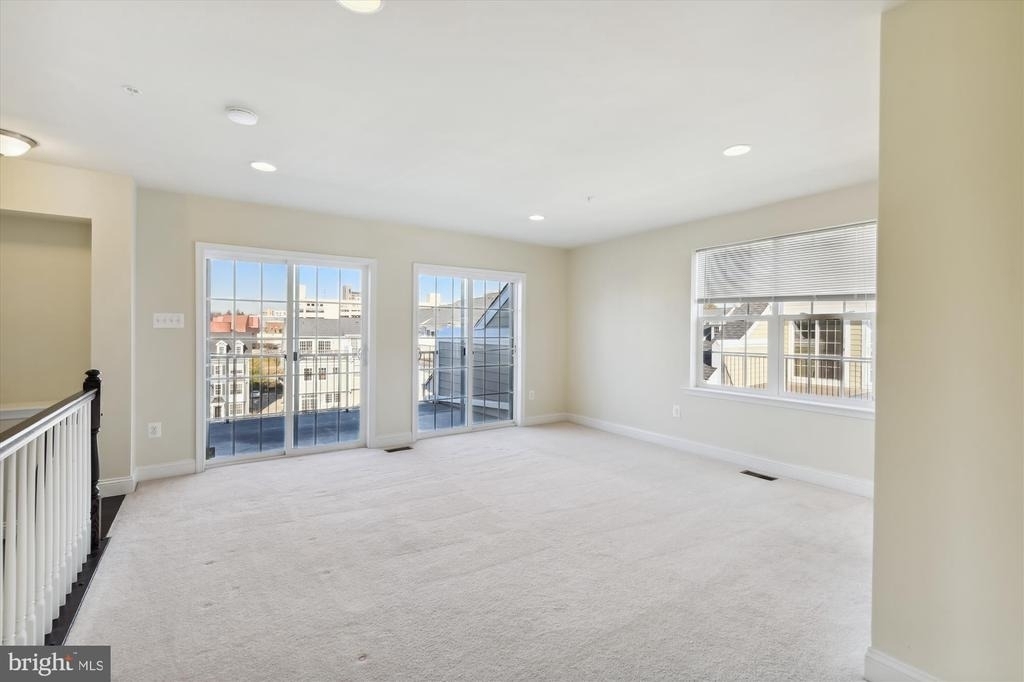 67 Linden Place - Photo 23
