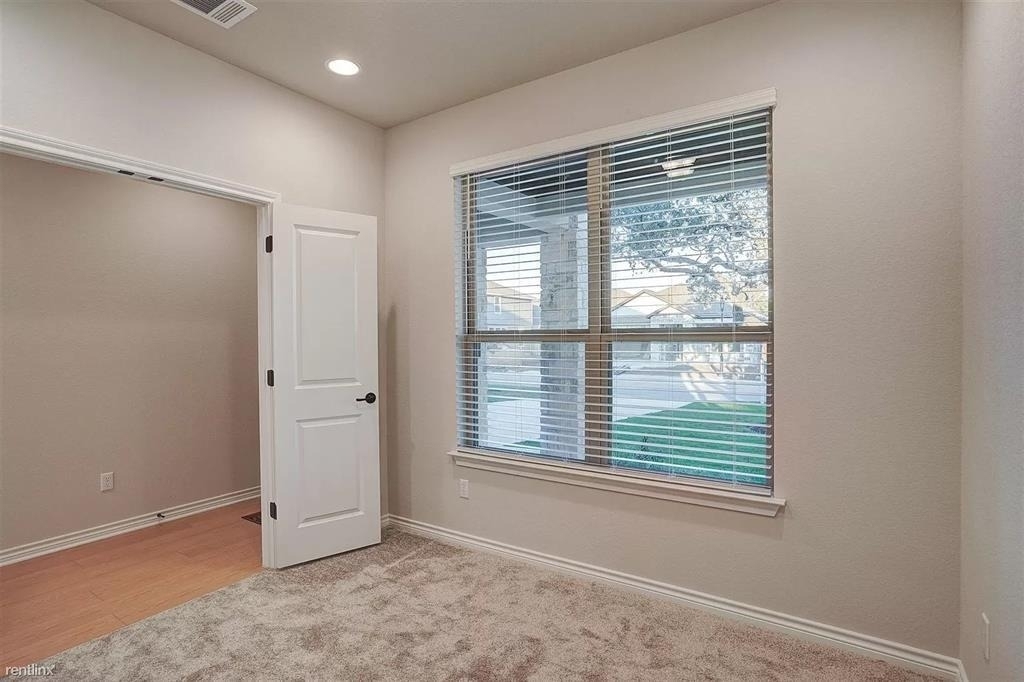 1809 Turtle Bay Loop - Photo 1