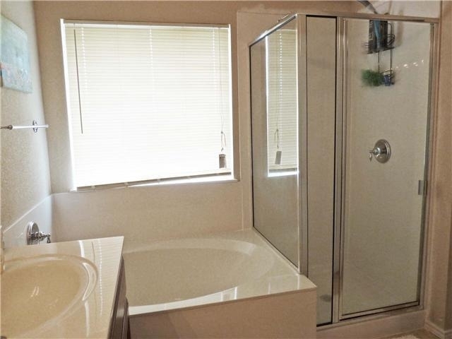18625 Silent Water Way - Photo 12