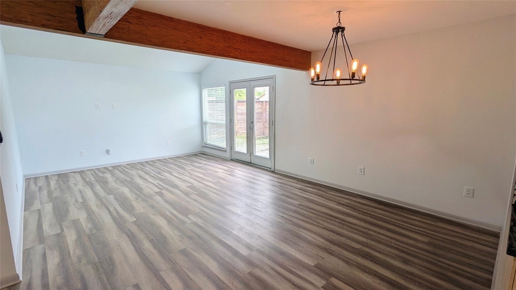 4505 Teri Rd - Photo 6