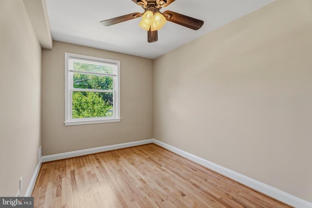 586 Lucia Avenue - Photo 17
