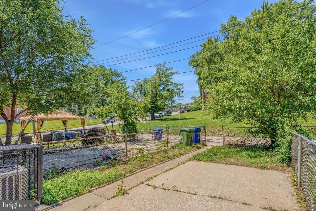 586 Lucia Avenue - Photo 32