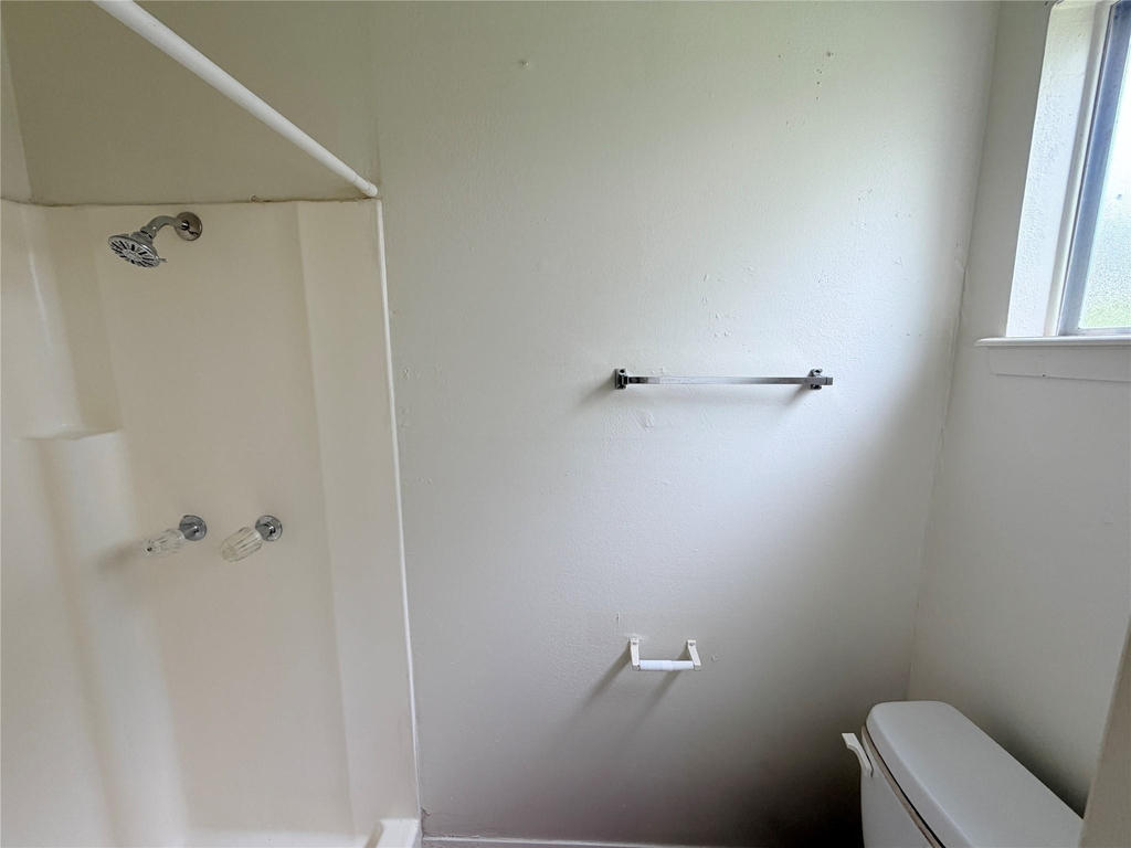 5206 Village Trl - Photo 13