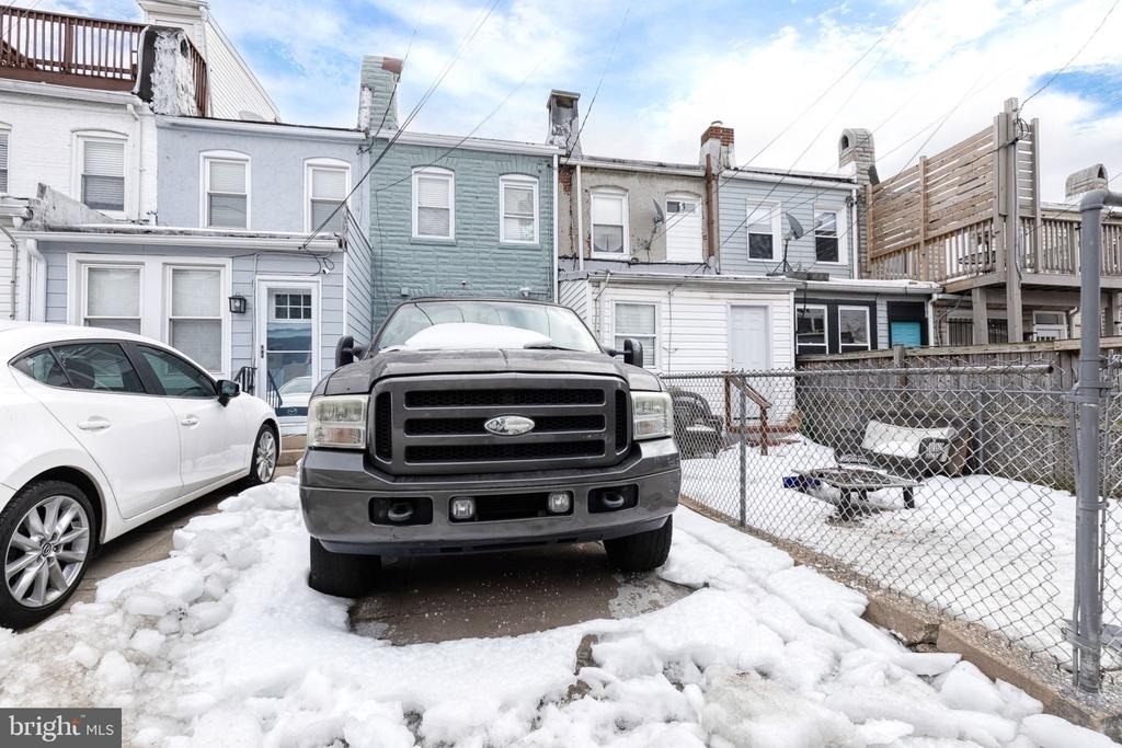 112 Decker Avenue - Photo 32