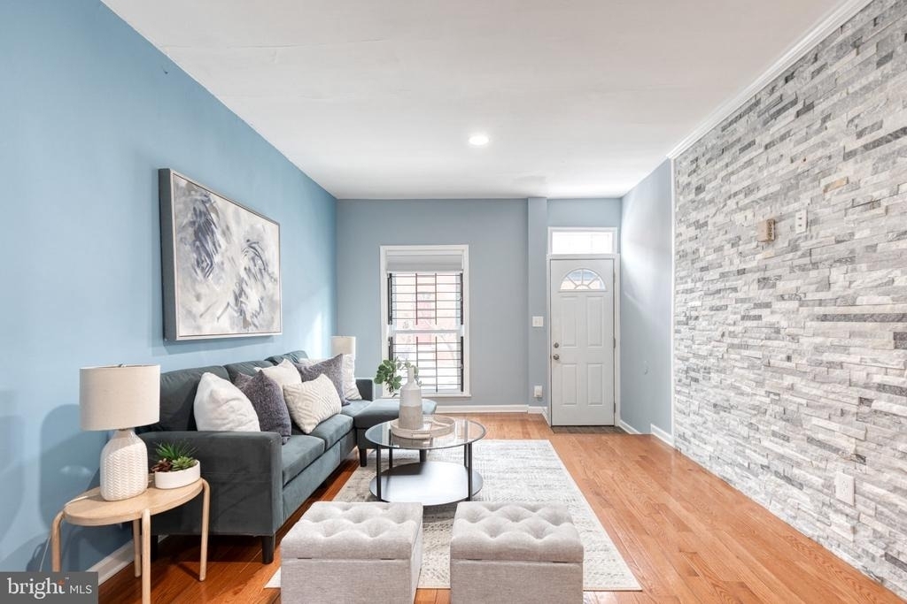 112 Decker Avenue - Photo 8