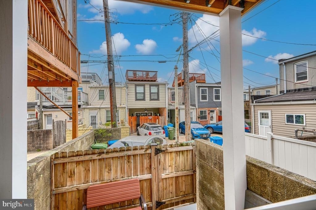 600 S Robinson Street - Photo 32
