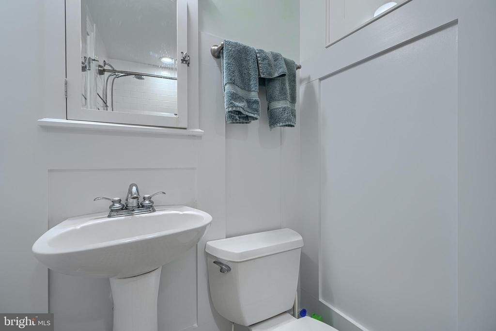 600 S Robinson Street - Photo 16