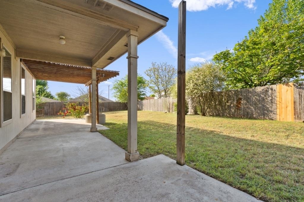 120 Brazos Ln - Photo 25