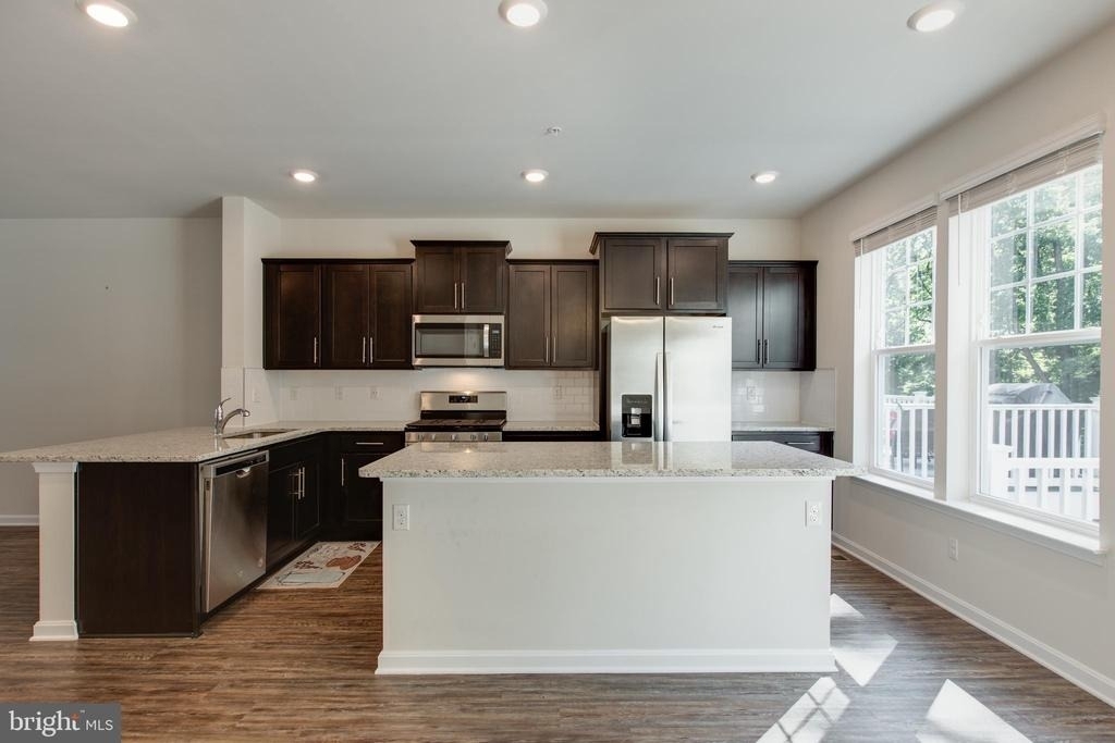 7989 Patterson Way - Photo 12