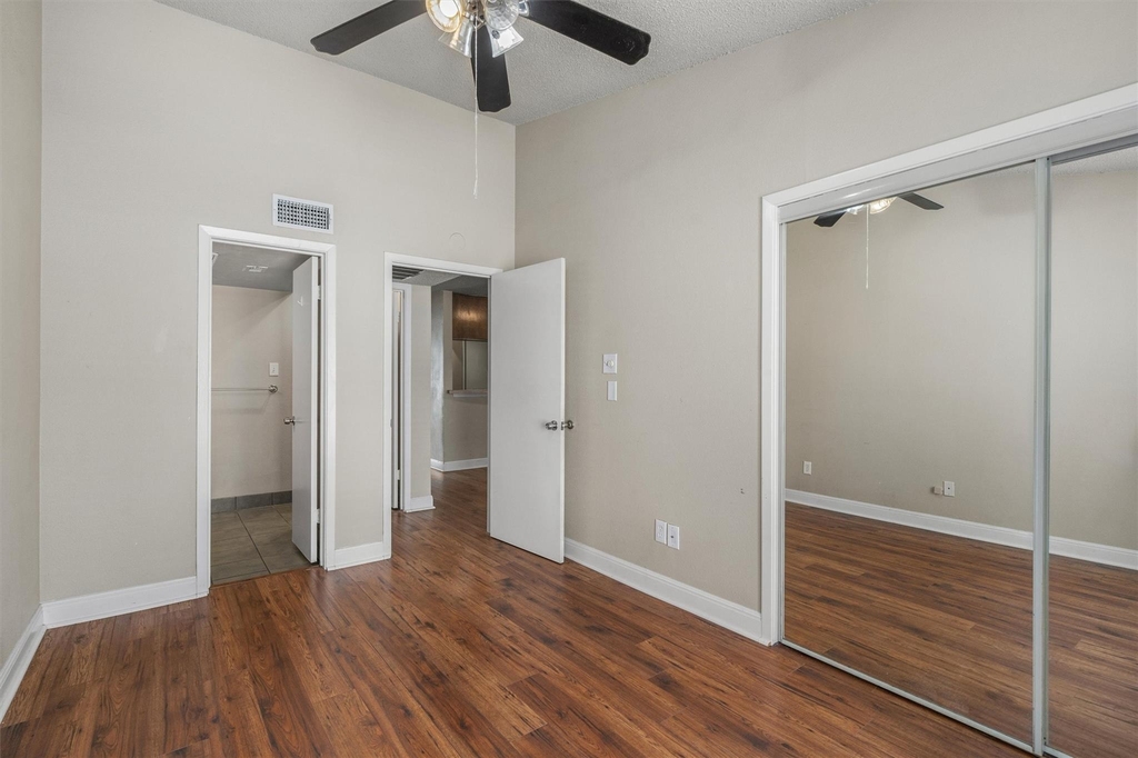 806 W 24th St - Photo 22