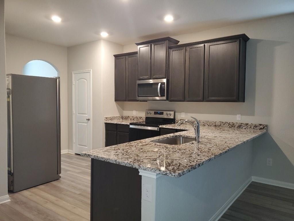 136 Constitution St - Photo 7