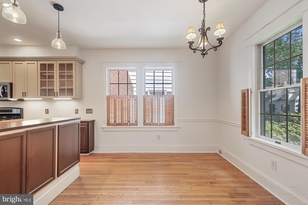 19 Elm Terrace - Photo 3