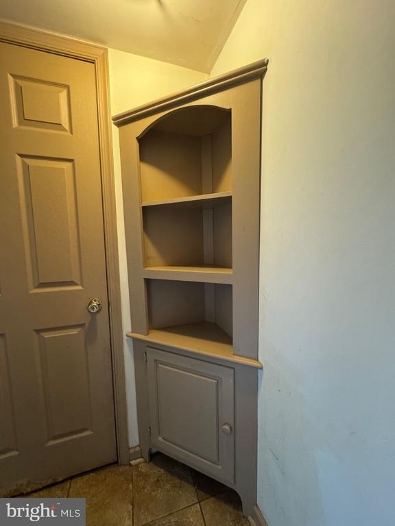 101 W Camden Wyoming Avenue - Photo 8