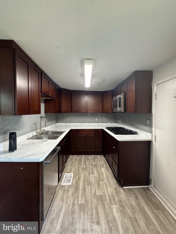101 W Camden Wyoming Avenue - Photo 5