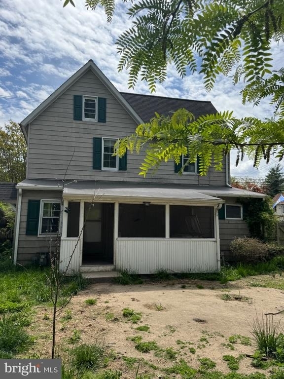 101 W Camden Wyoming Avenue - Photo 2