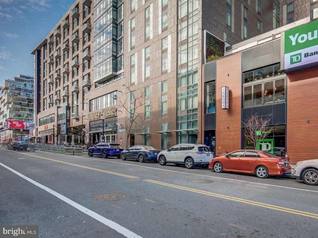 70 N Street Se - Photo 21