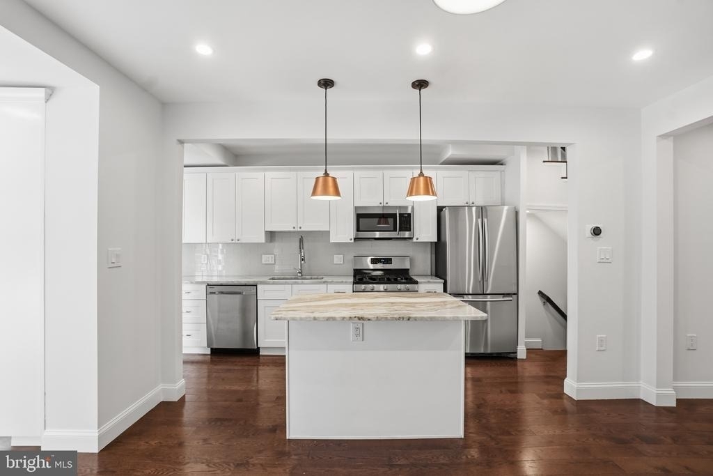1118 Chicago Street Se - Photo 5