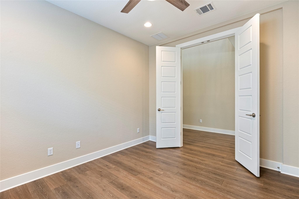 328 Berkeley Pl - Photo 8