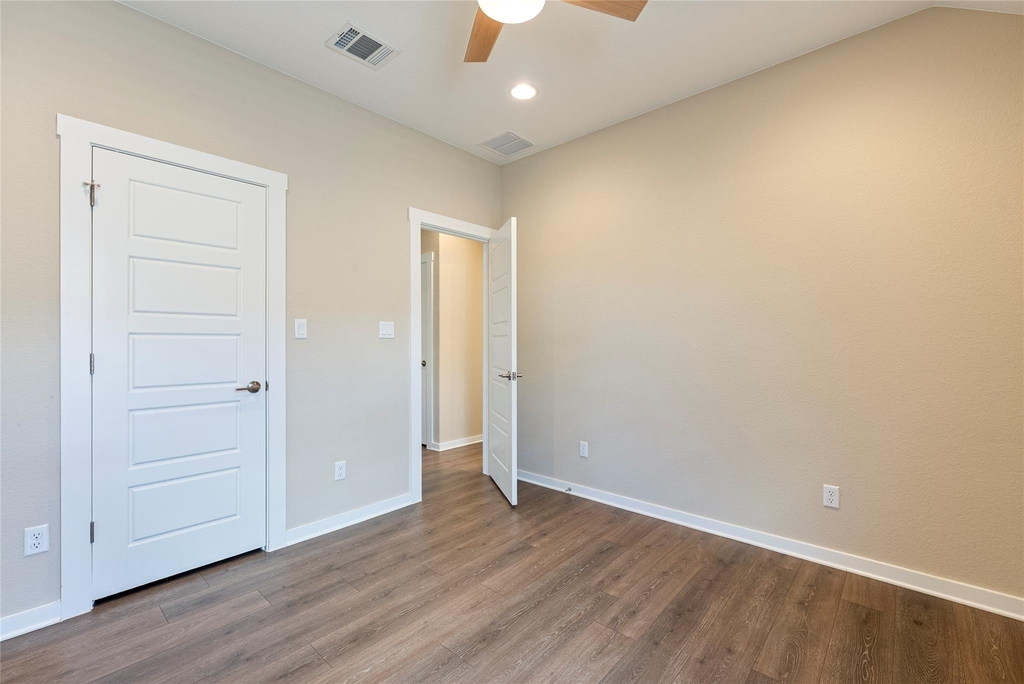 328 Berkeley Pl - Photo 23