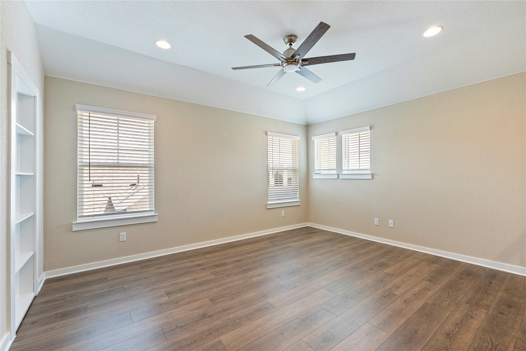 328 Berkeley Pl - Photo 20