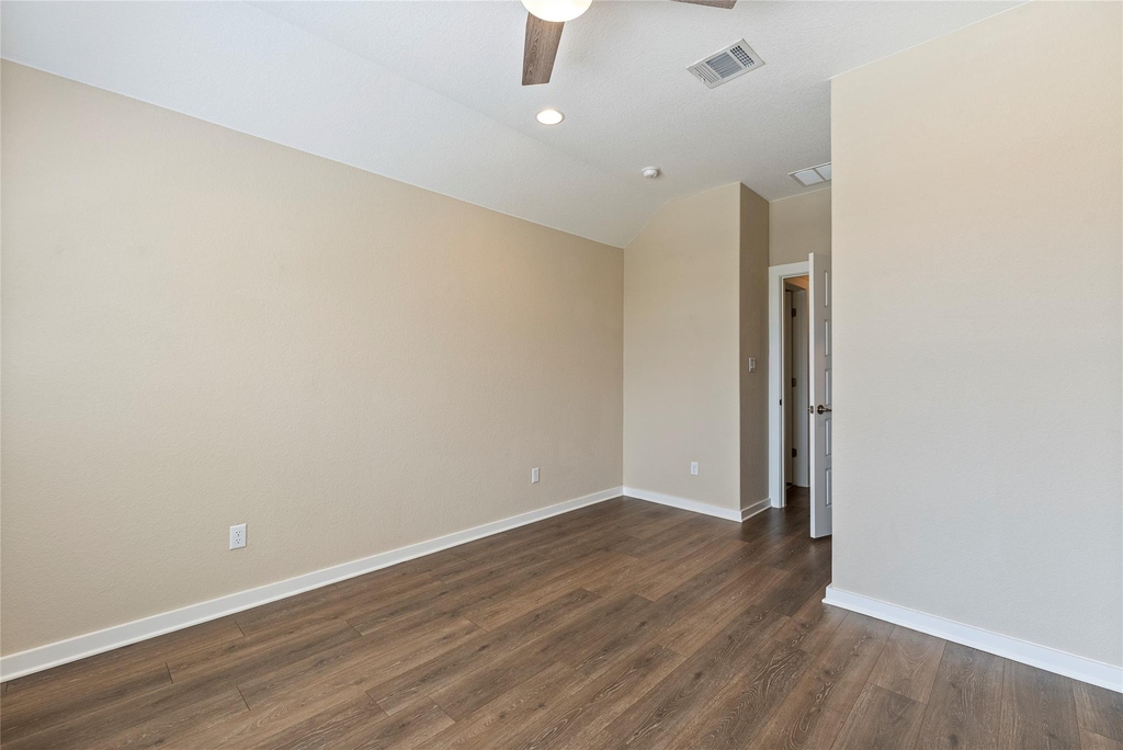 328 Berkeley Pl - Photo 26