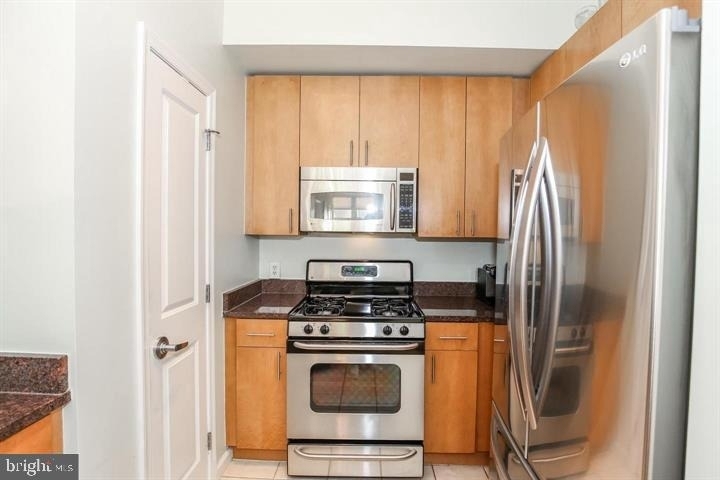 715 6th Street Nw - Photo 8