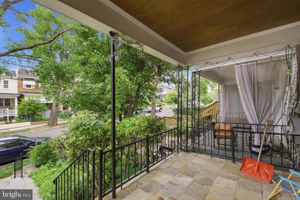 440 Nw Delafield Place Nw - Photo 4