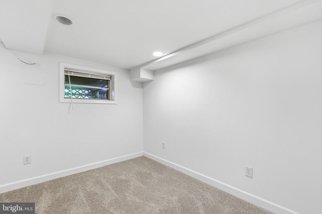 440 Nw Delafield Place Nw - Photo 26
