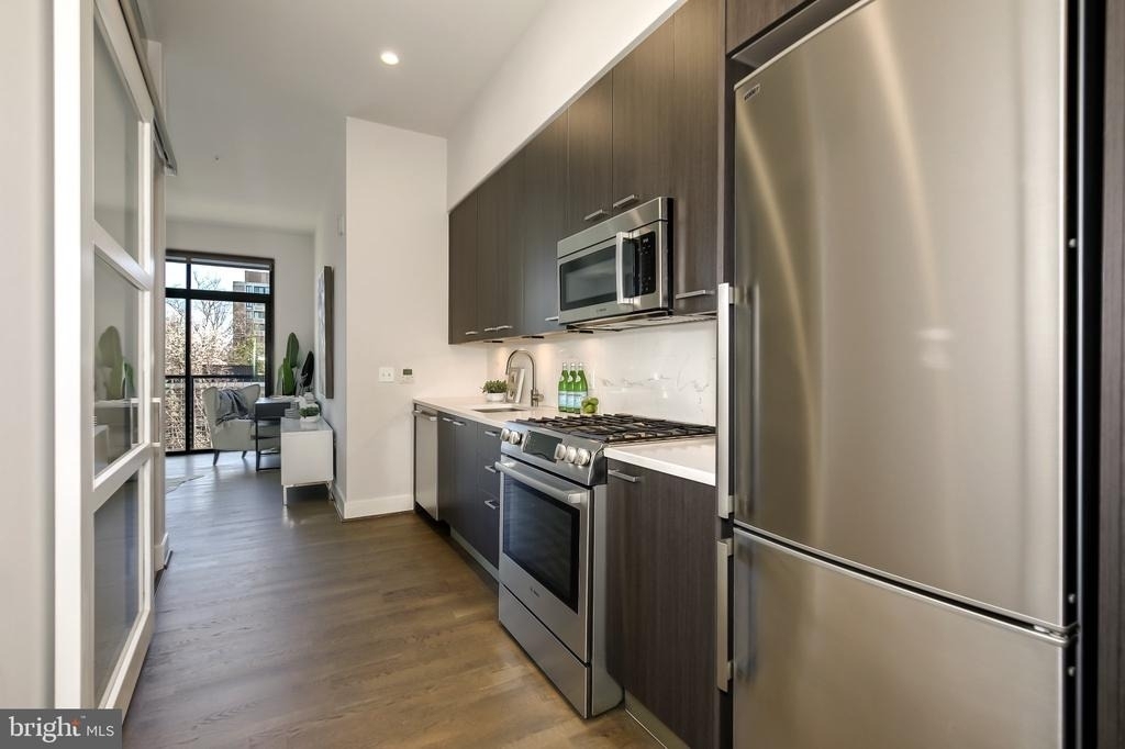 525 Water Street Sw - Photo 4