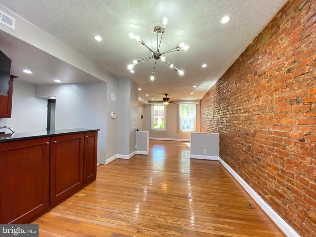 615 Lamont Street Nw - Photo 9