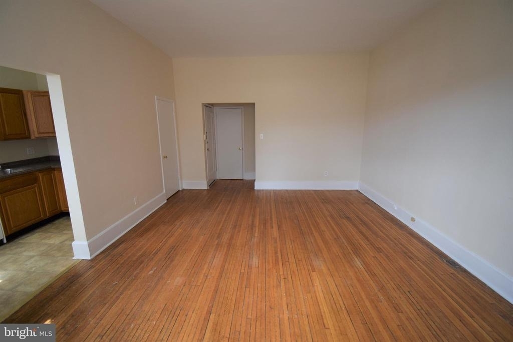 2112 O Street Nw - Photo 4