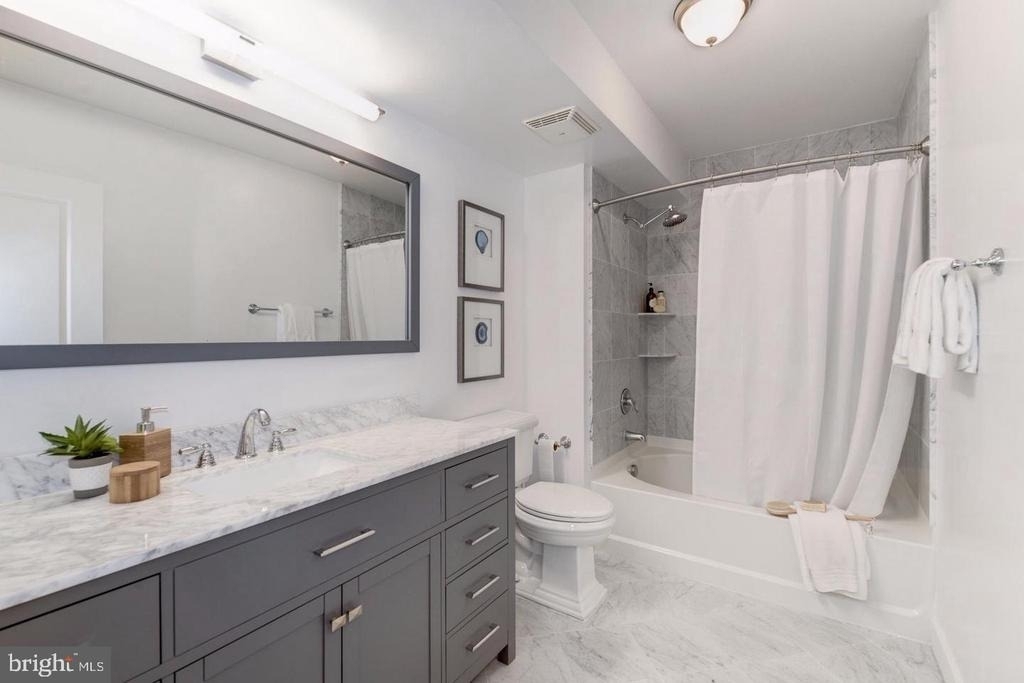 631 D Street Nw - Photo 6