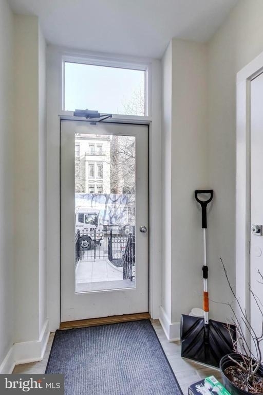 1444 Harvard Street Nw - Photo 4