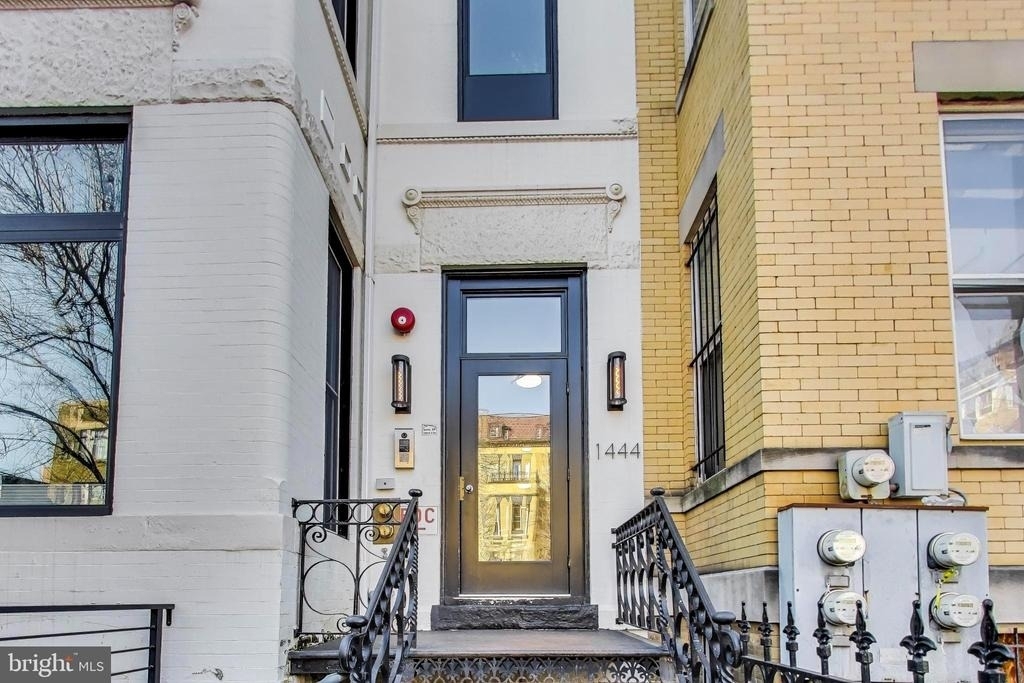 1444 Harvard Street Nw - Photo 3