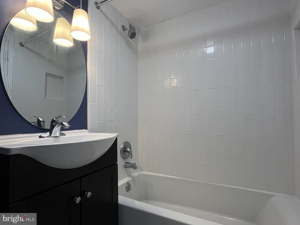 1260 21st Street Nw - Photo 12