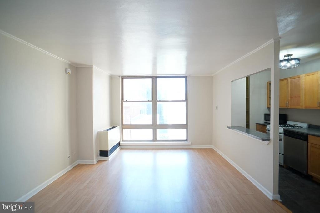 1260 21st Street Nw - Photo 1