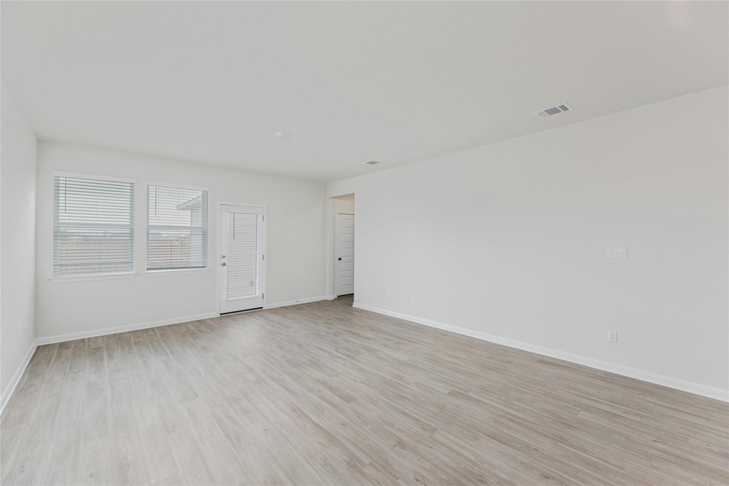 2457 Lucy Axel Ln - Photo 6