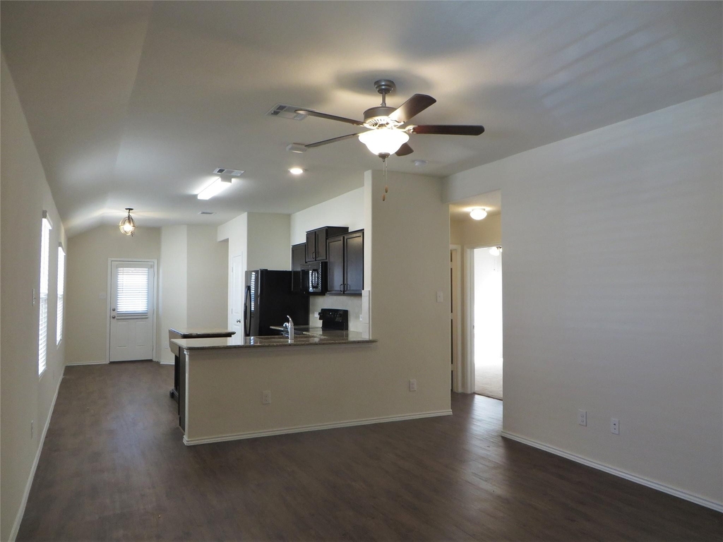 400 Major Lee Ln - Photo 5
