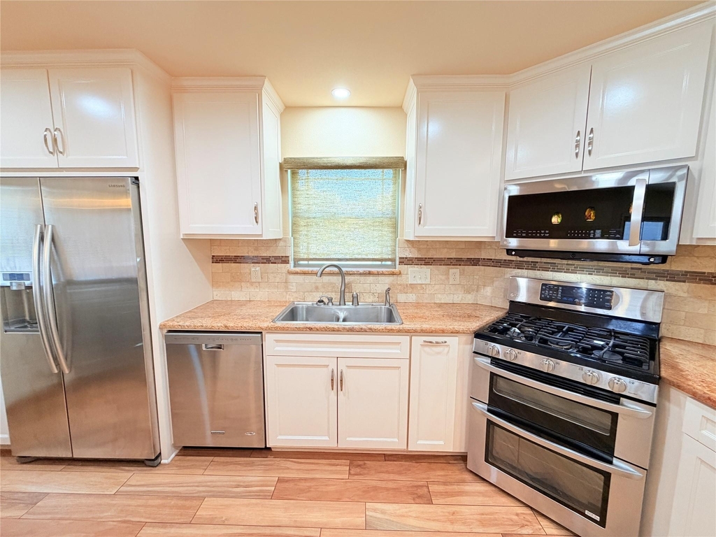 5014 Evans Ave - Photo 10
