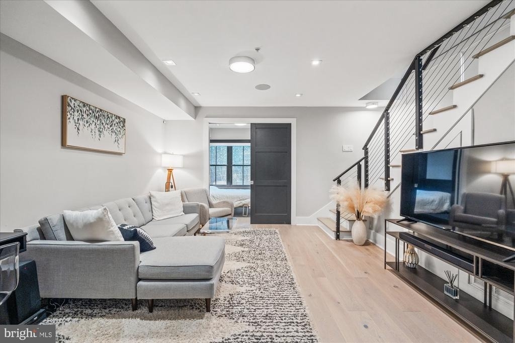 1429 W Street Nw - Photo 3