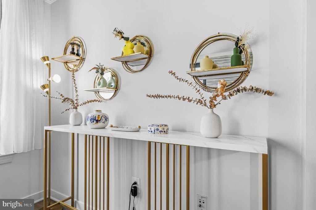 631 D Street Nw - Photo 4