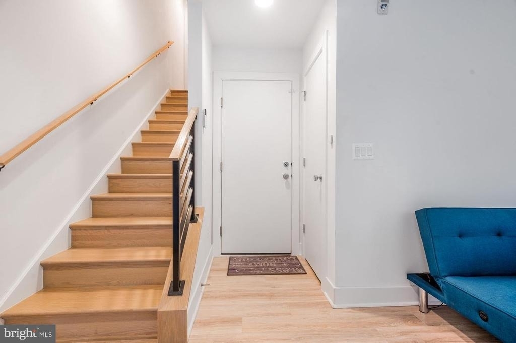 317 Riggs Park Place Ne - Photo 1