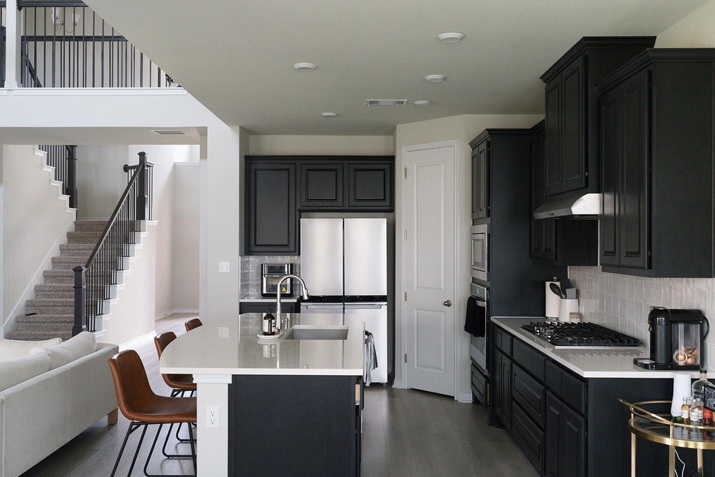 290 Left Fork Dr - Photo 2
