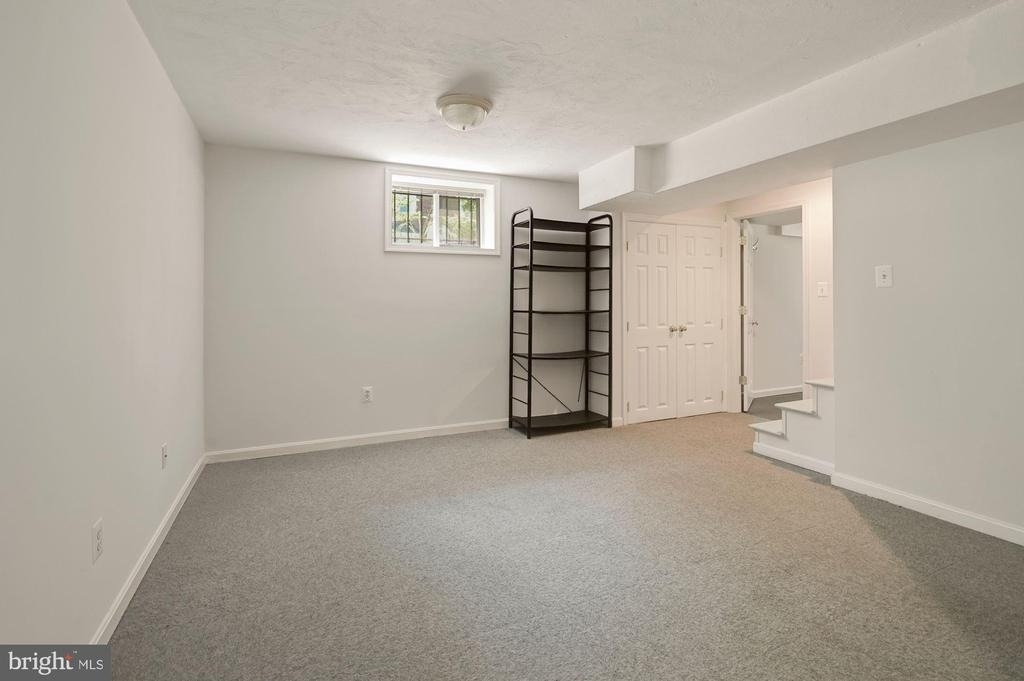 4505 Alton Place Nw - Photo 31
